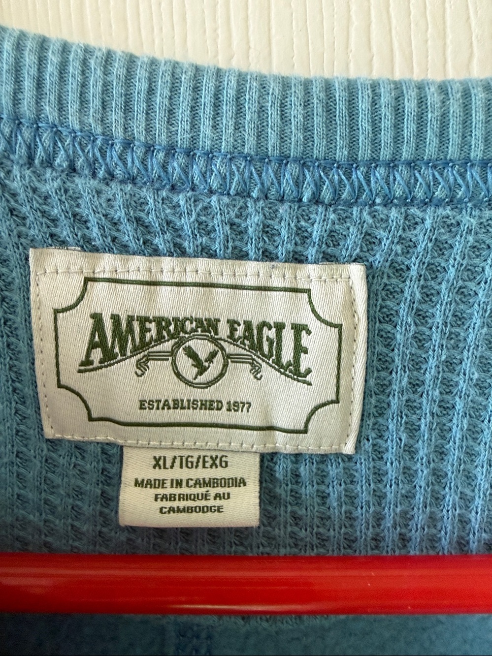 Women’s American Eagle pullover. Size XL. Gently worn. - Picture 2 of 4